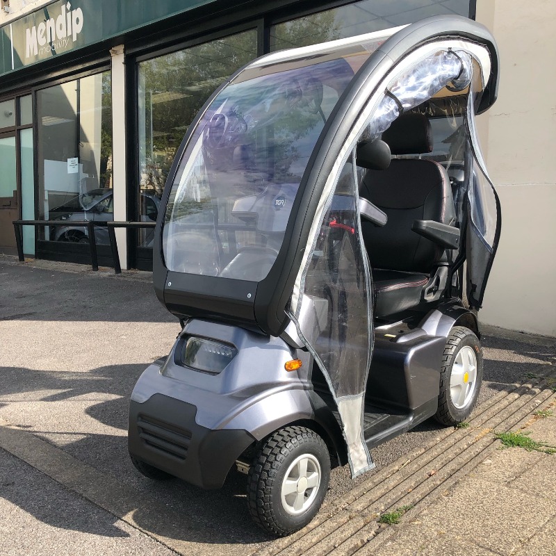 TGA Breeze S4 with Canopy